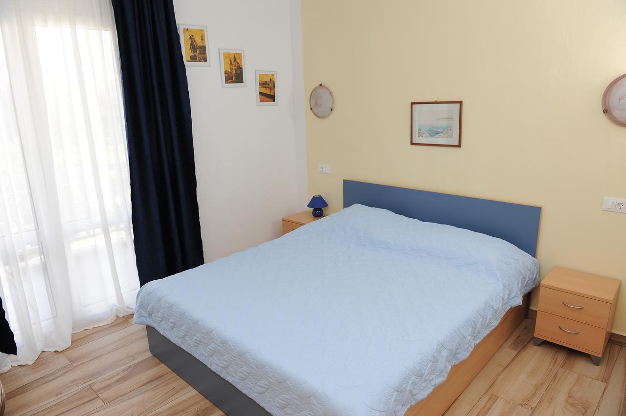 Apartments Loncar Gradac  Exteriér fotografie